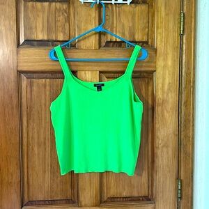 Halogen green tank top in Large